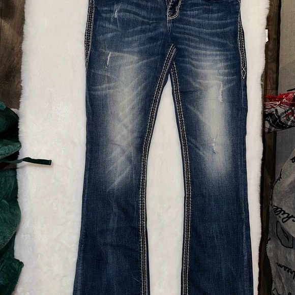 Rock Revival Jeans - Picture 3 of 3